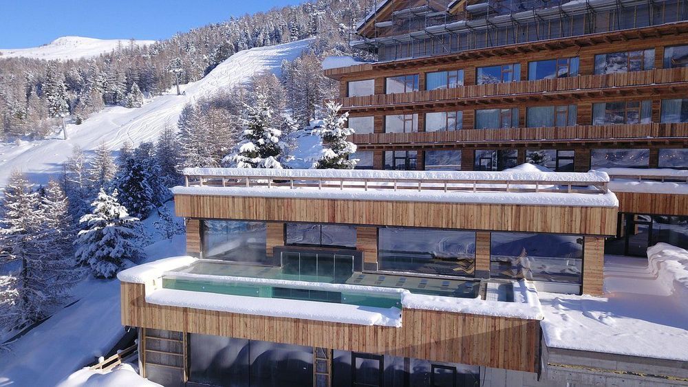 Hotel Alpen Village
