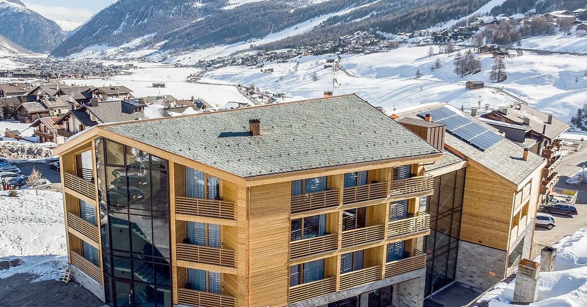 Montivas Mountain Lodge Featured Image